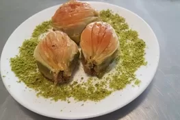 Midye Baklava